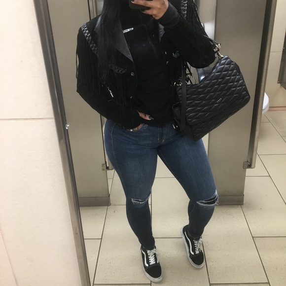 Meet your Posher, Iam - Picture 1 of 8